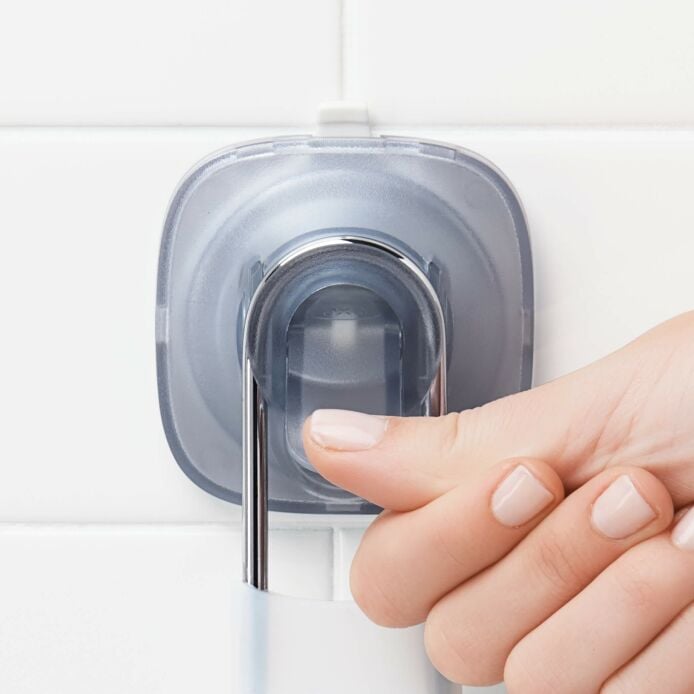 StrongHold? Suction Fogless Mirror