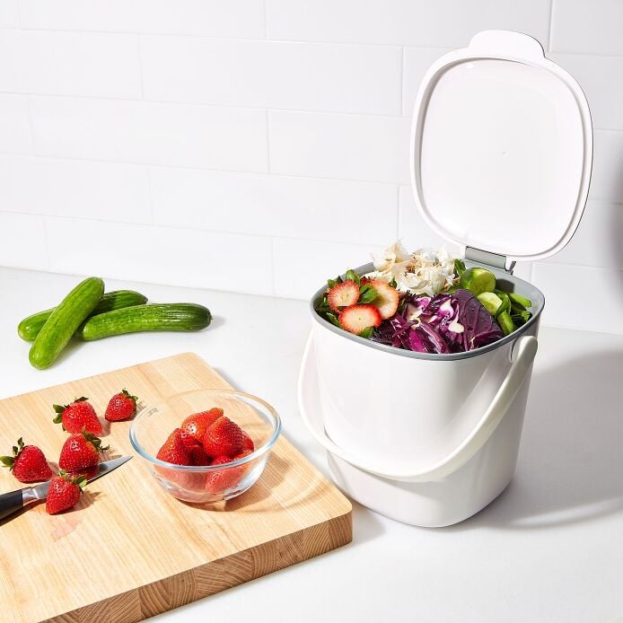 Easy-Clean Compost Bin - 0.75 Gal